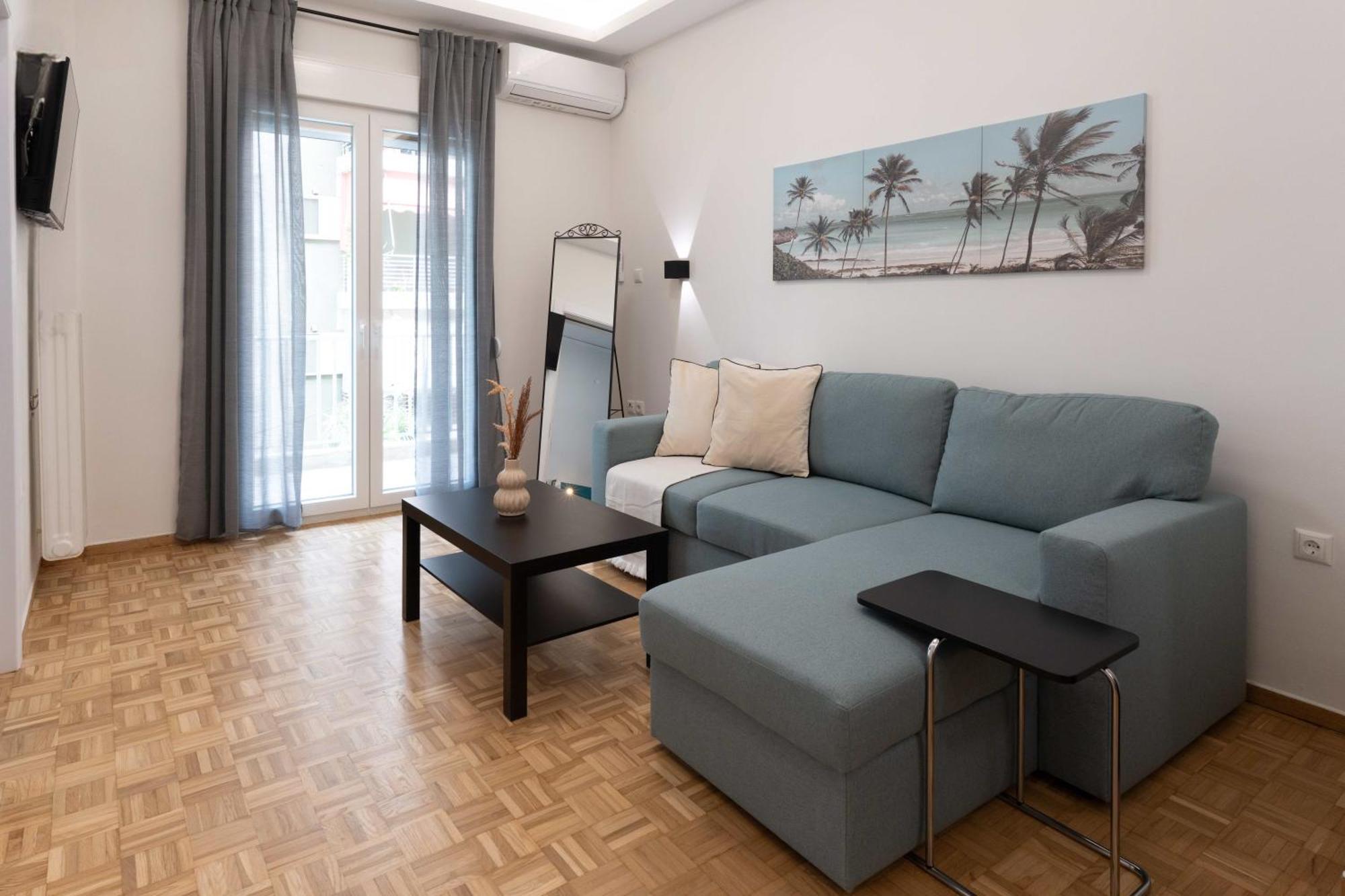 Phaedrus Living Zografou Azure Aura Афины